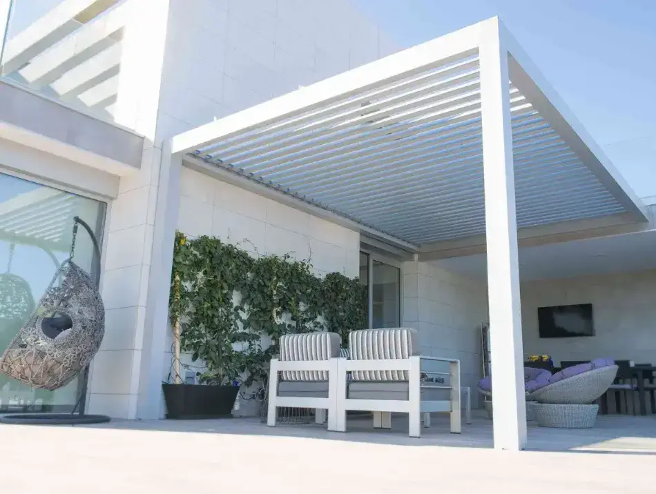 Pergola en aluminium blanc