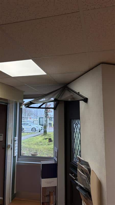 MARQUISE SHOWROOM FERMETURES VENTOISES